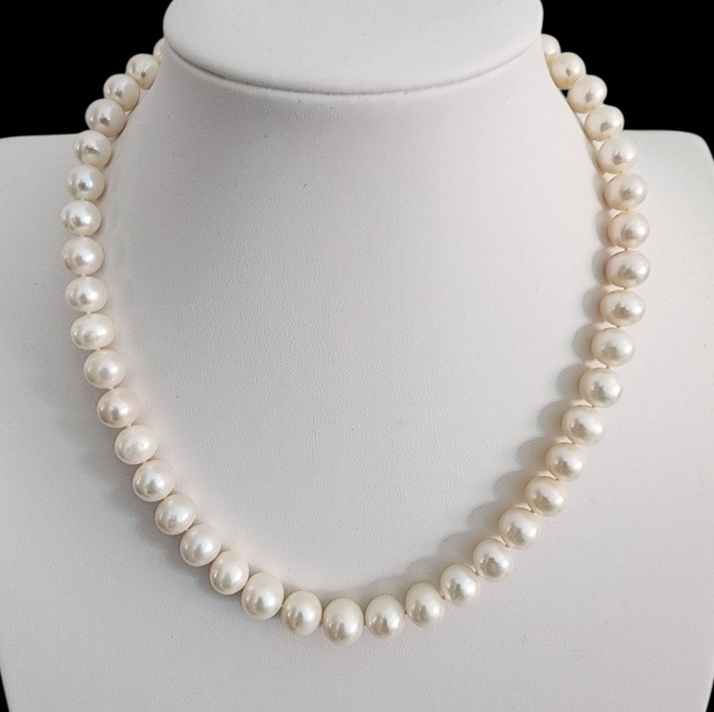 Pearl necklace 18k GP silver clasp hand knotted large white pearls  A0315 -Q2